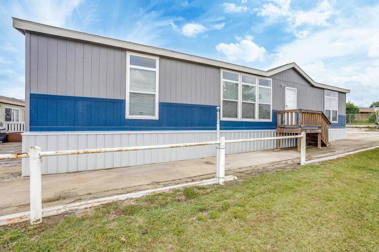 NM3256H double wide manufactured home